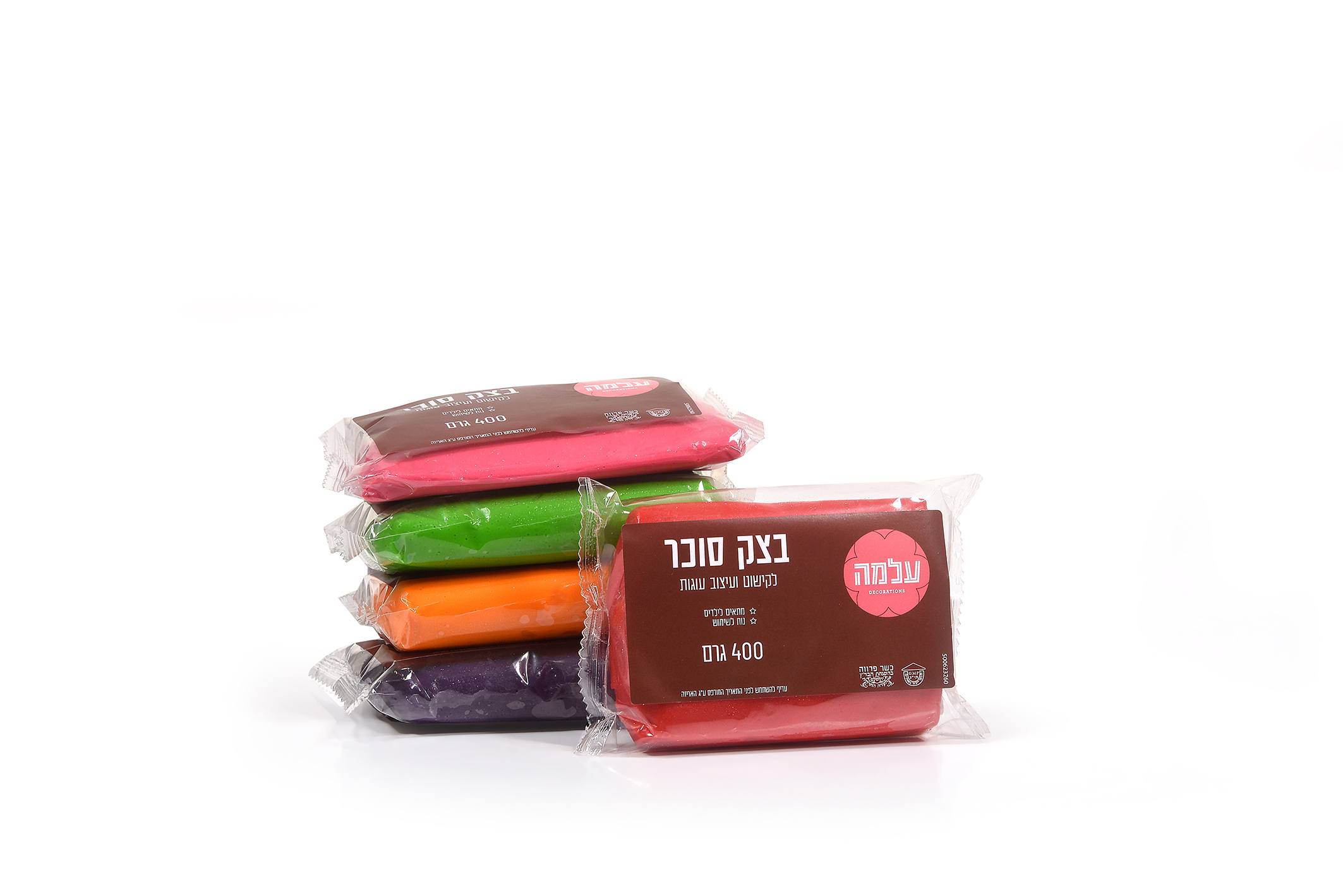 Fondant for decorating and sculpting  – 400g